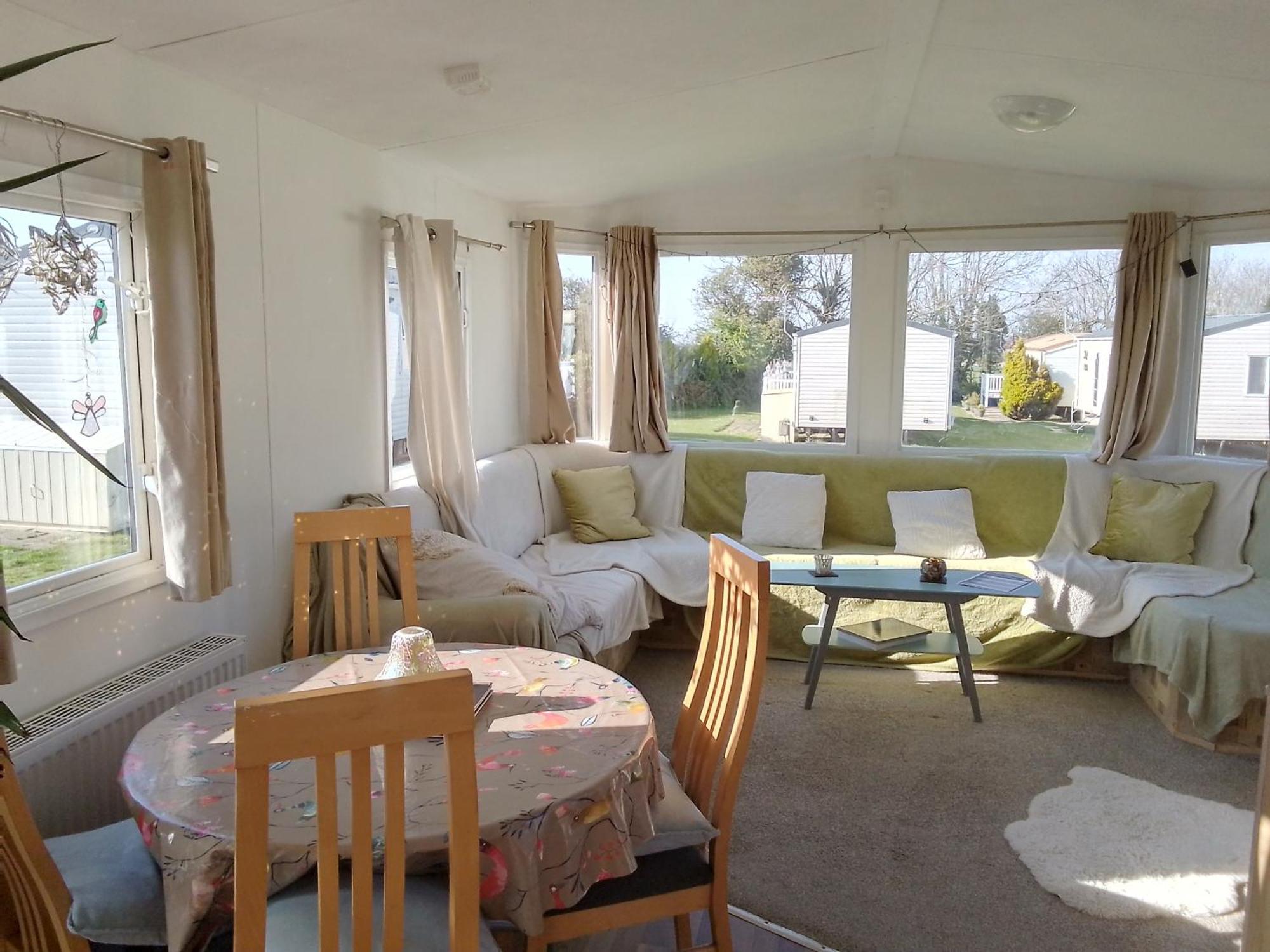 Private Caravan Situated At Parkdean Holiday Resort St Margaret'S At Cliffe Number 18 Zewnętrze zdjęcie